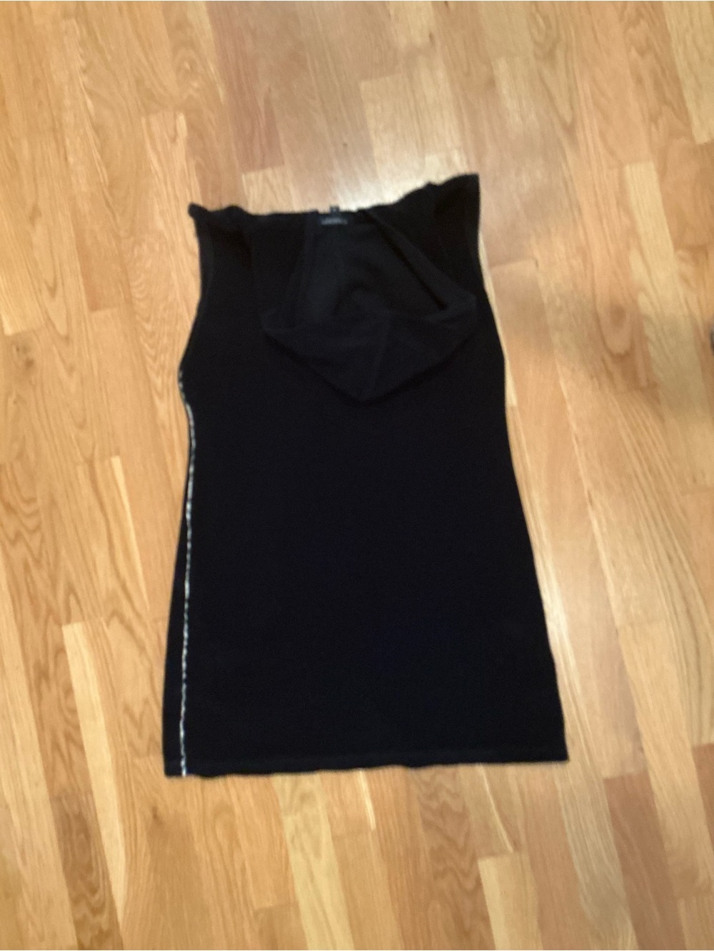 Burberry Terry Cover-Up - Picture 5 of 8